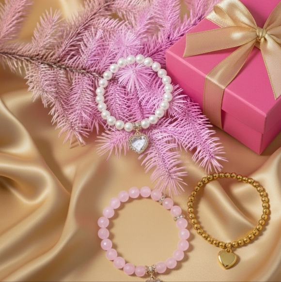 Meet your Posher - Picture 1 of 16